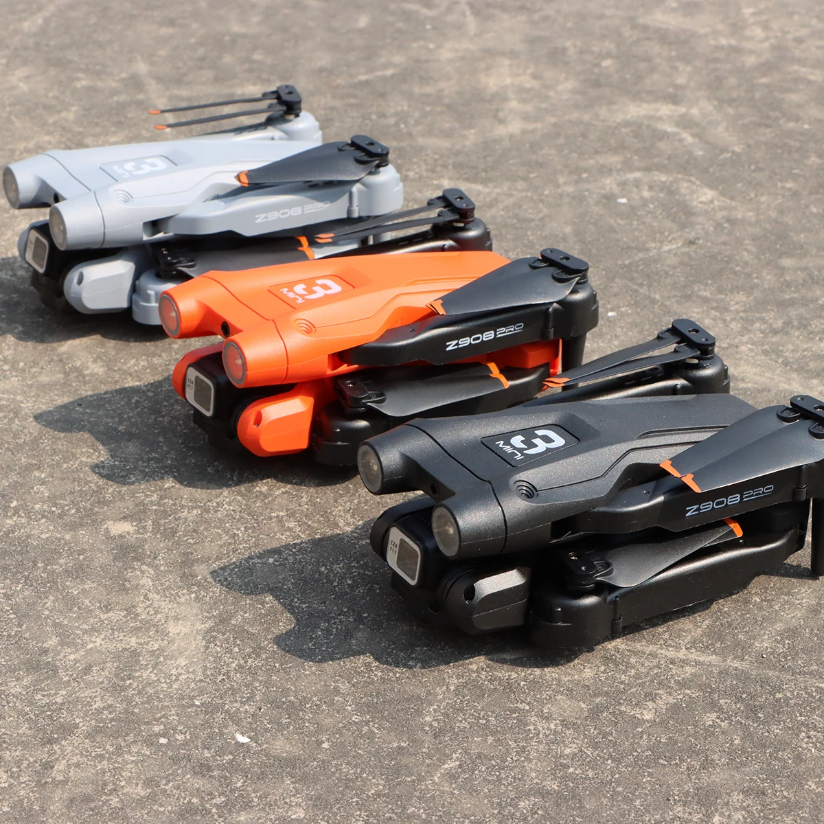 طائرة بدون طيار صغيرة بكاميرا  - مراجعة Rc Helicopter Charger وسعره
